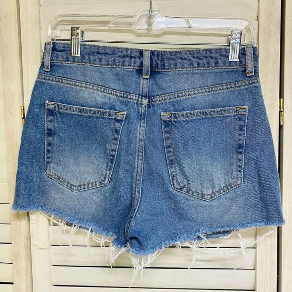 Forever 21 Women's  Distressed Denim Shorts Sz 27 - Picture 4 of 8